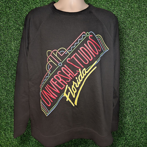 Universal Studios Florida - Vintage inspired sweater - XXL - Picture 1 of 3